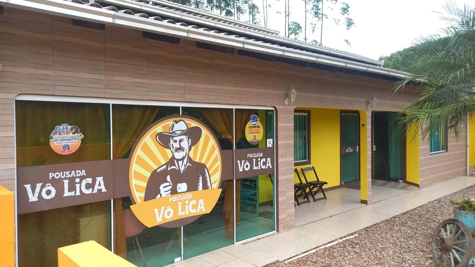 Pousada Vo Lica Com Piscina Penha  Exteriör bild